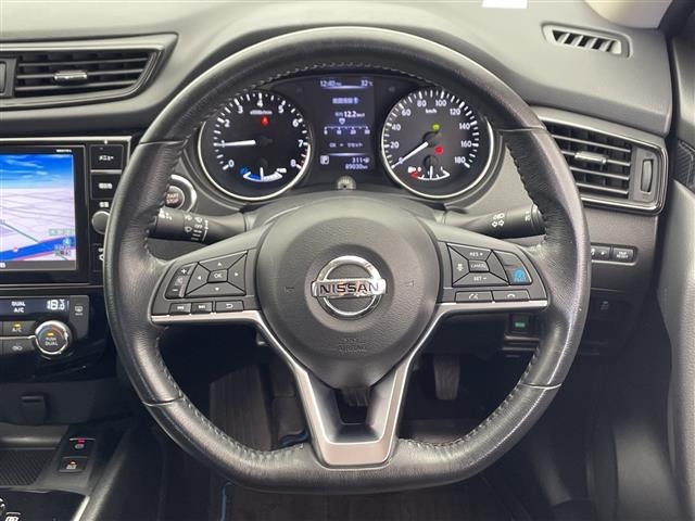 Nissan X-TRAIL 2017 8276351-1