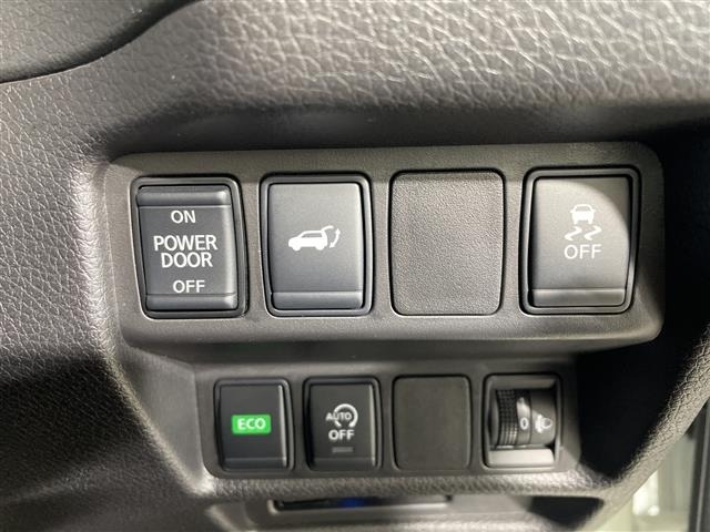 Nissan X-TRAIL 2017 8276359-3