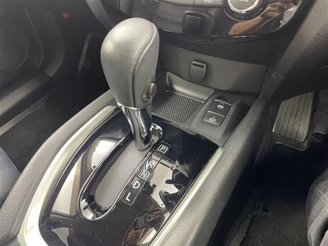 Nissan X-TRAIL 2019 8276360-10