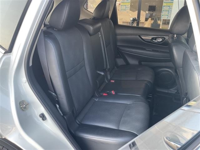 Nissan X-TRAIL 2018 8276362-8