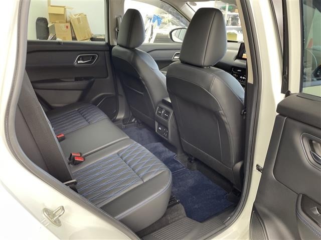 Nissan X-TRAIL 2023 8276383-6