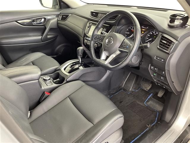 Nissan X-TRAIL 2017 8276387-4
