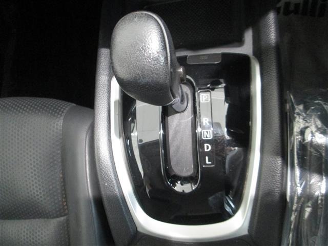 Nissan X-TRAIL 2014 8276394-11