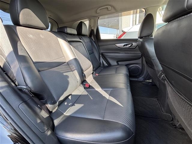 Nissan X-TRAIL 2014 8276408-12