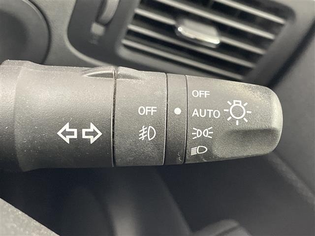 Nissan X-TRAIL 2011 8276432-6
