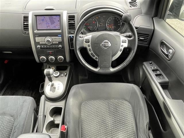 Nissan X-TRAIL 2012 8276440-15