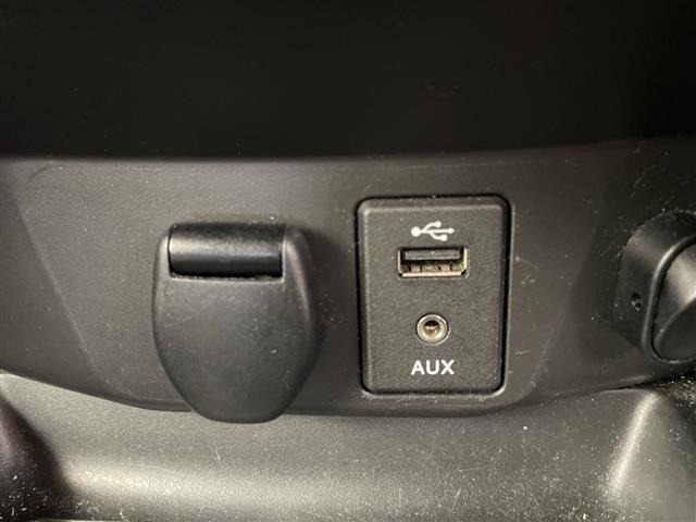 Nissan X-TRAIL 2014 8276448-11