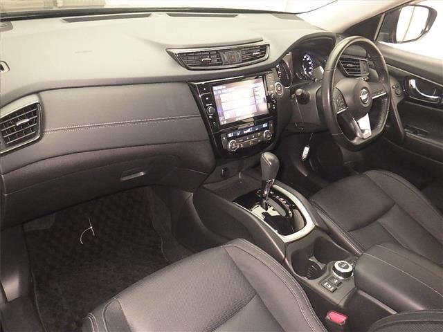 Nissan X-TRAIL 2017 8276529-4