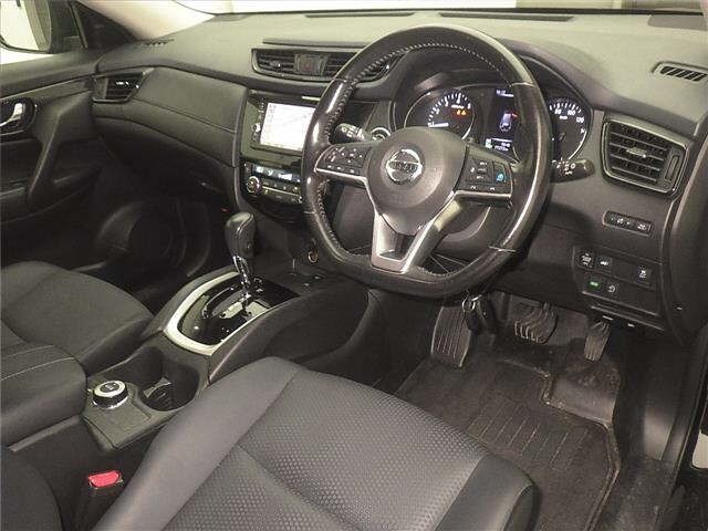 Nissan X-TRAIL 2018 8276533-3