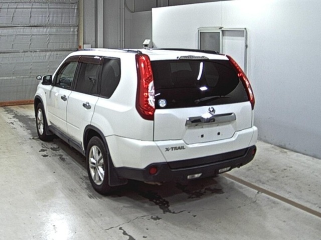 Nissan X-TRAIL 2011 8276576-1