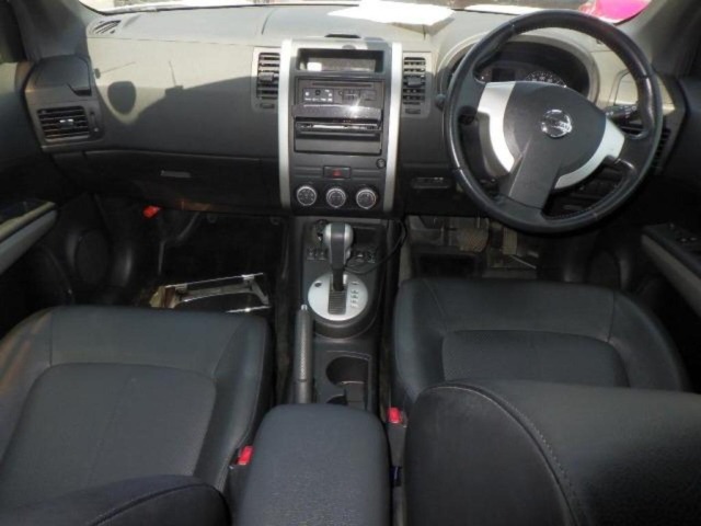 Nissan X-TRAIL 2011 8276576-3