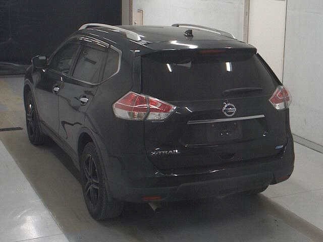 Nissan X-TRAIL 2015 8276587-1