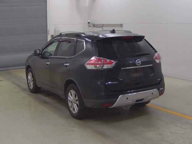 Nissan X-TRAIL 2015 8276590-1