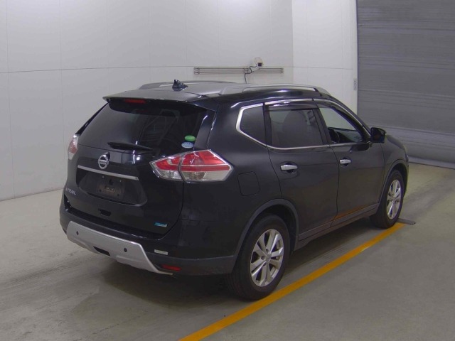 Nissan X-TRAIL 2015 8276590-4