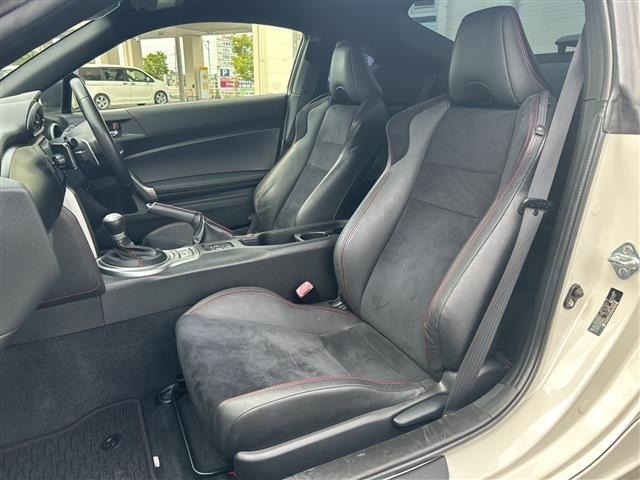 Toyota 86 2012 8303938-6