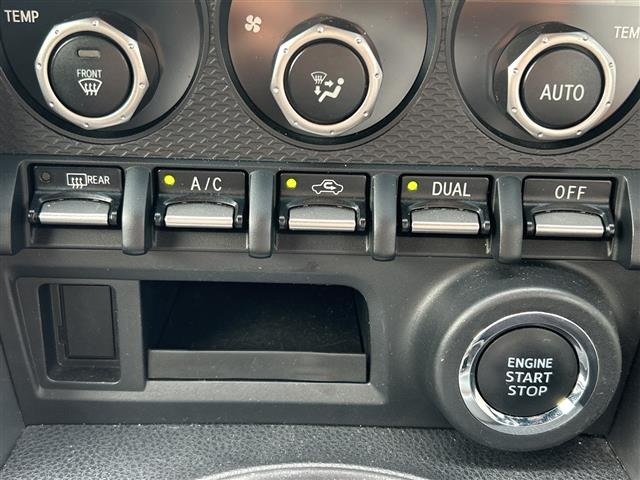 Toyota 86 2012 8303938-8