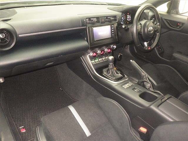 Toyota 86 2022 8303943-4