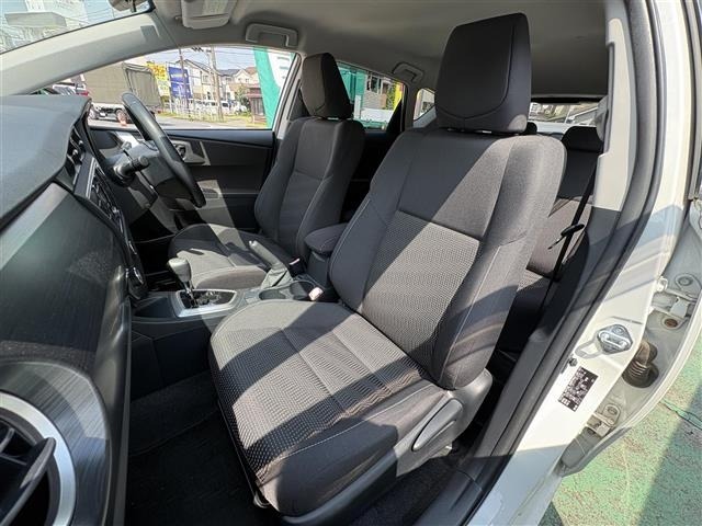 Toyota AURIS 2013 8303122-2