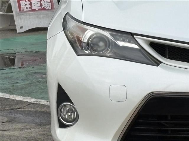 Toyota AURIS 2013 8303122-3