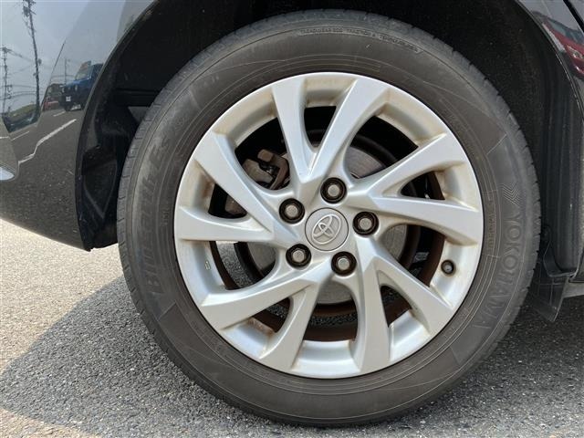 Toyota AURIS 2016 8303124-10