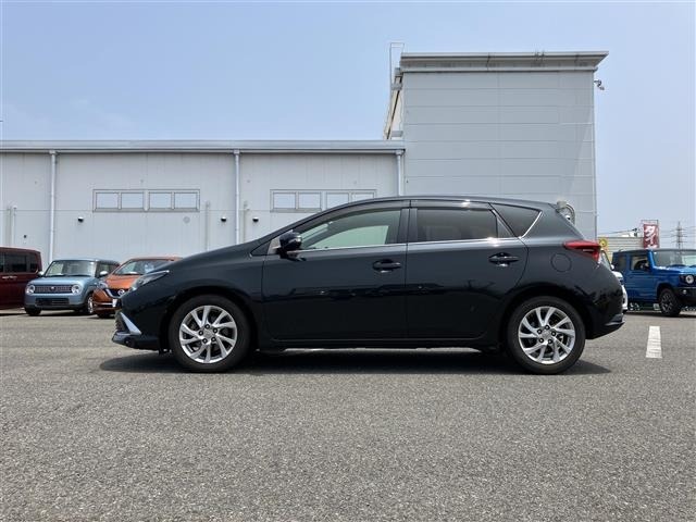 Toyota AURIS 2016 8303124-12