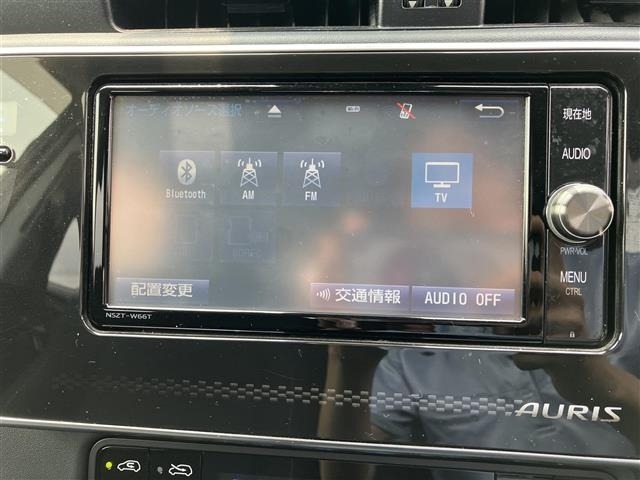 Toyota AURIS 2016 8303124-16