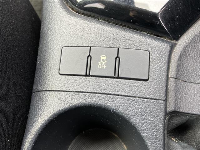 Toyota AURIS 2016 8303124-19