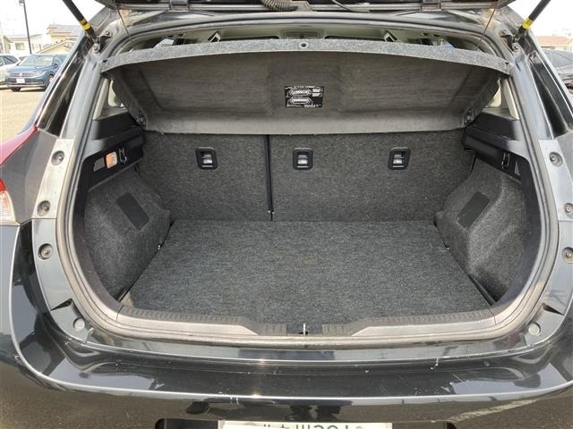 Toyota AURIS 2016 8303124-9