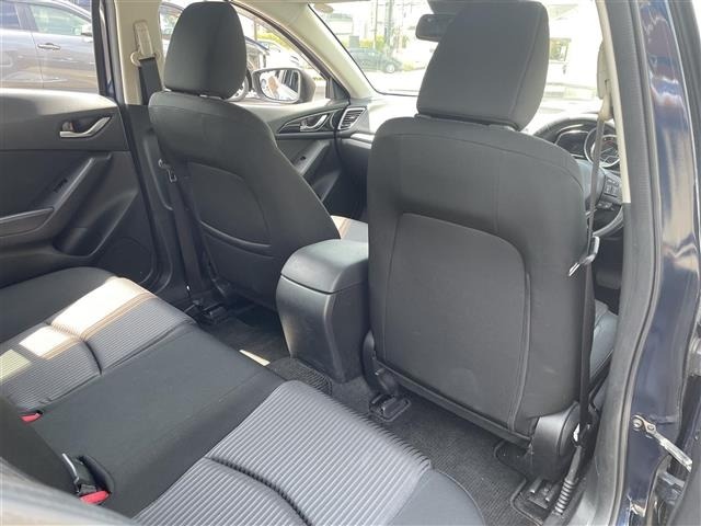 Mazda AXELA 2015 8303070-20