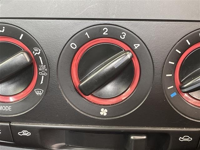 Mazda AXELA 2007 8303071-10
