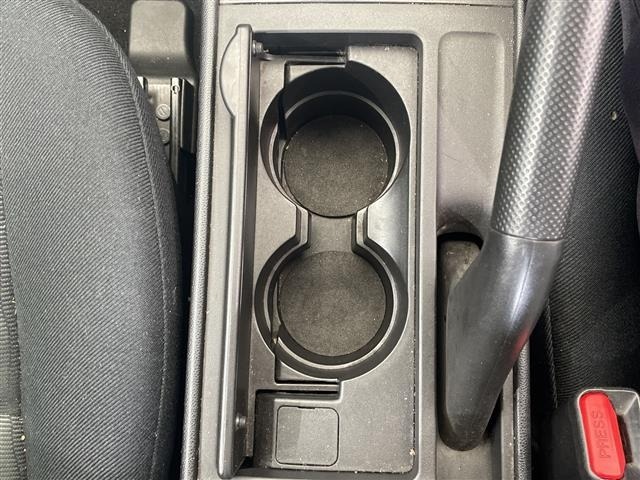 Mazda AXELA 2007 8303071-2
