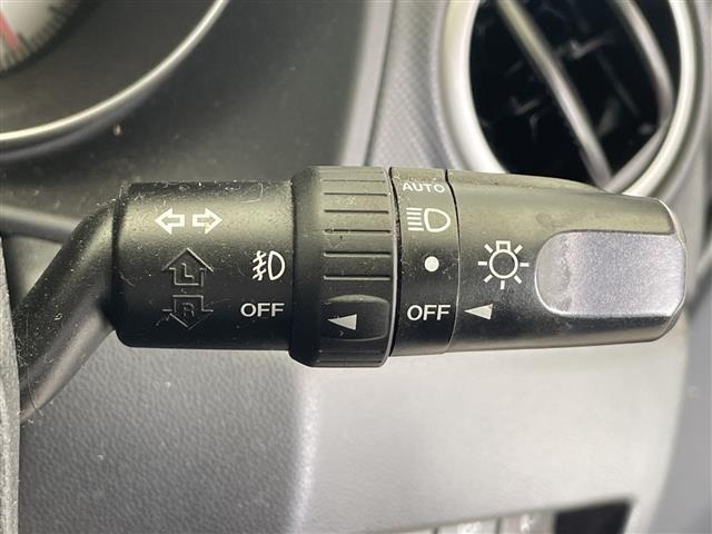 Mazda AXELA 2007 8303071-8