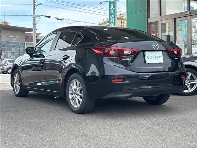 Mazda AXELA 2017 8303073-13