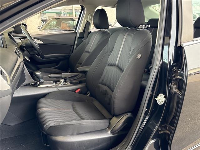 Mazda AXELA 2017 8303073-20