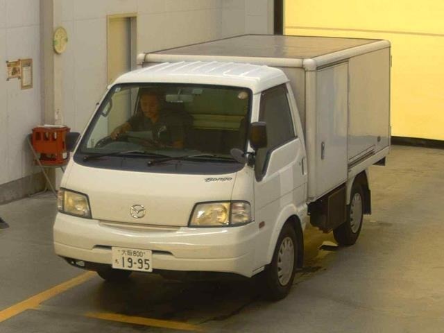 Mazda BONGO TRUCK 2017 8296293-0