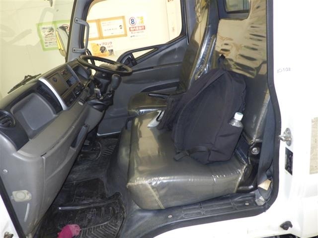 Mitsubishi CANTER 2016 8297471-8