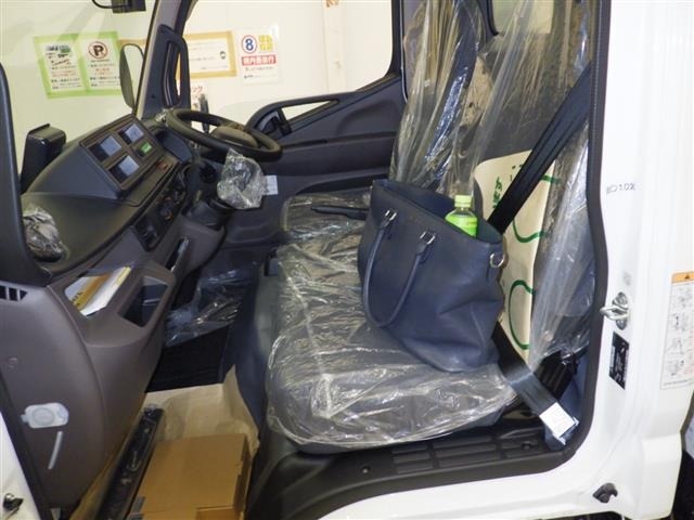 Mitsubishi CANTER 2026 8297514-8
