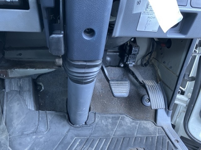 Mitsubishi CANTER 2011 8298063-4
