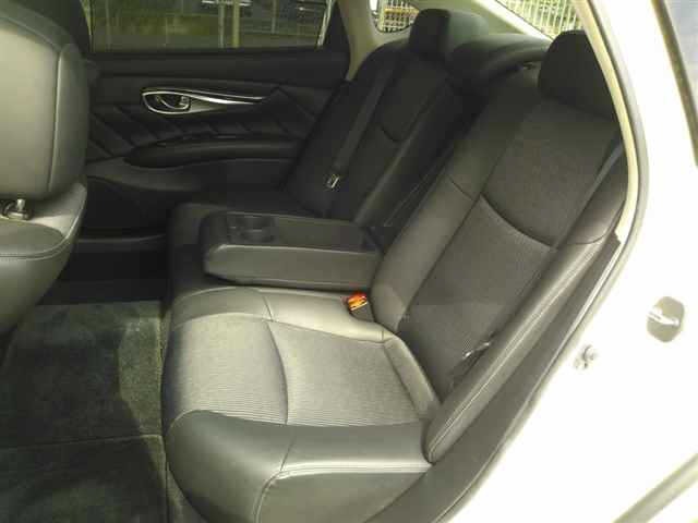 Nissan CIMA 2012 8297691-9