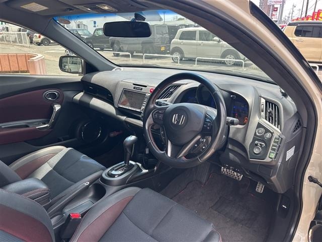 Honda CR-Z 2013 8294349-1