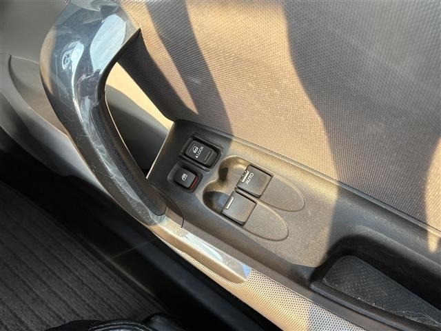 Honda CR-Z 2010 8294350-7