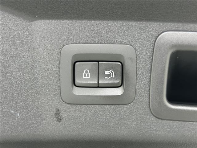 Mazda CX-60 2022 8300208-17