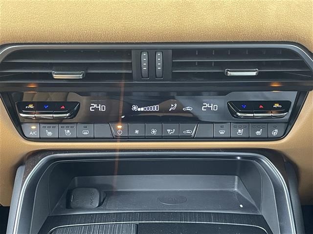 Mazda CX-60 2023 8300209-11