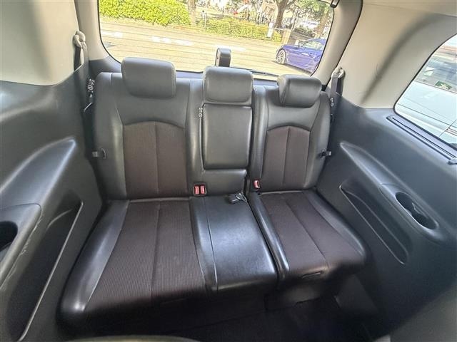 Nissan ELGRAND 2017 8307412-10