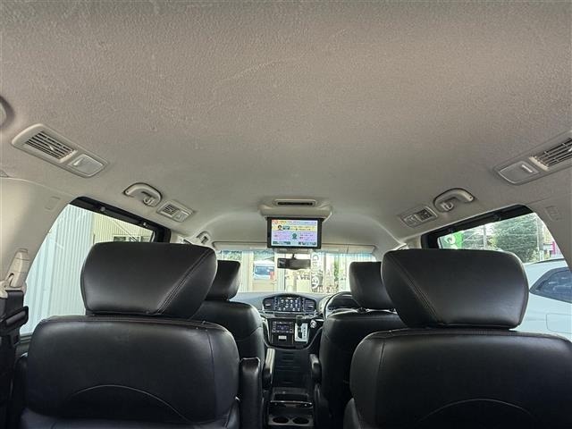Nissan ELGRAND 2017 8307412-18