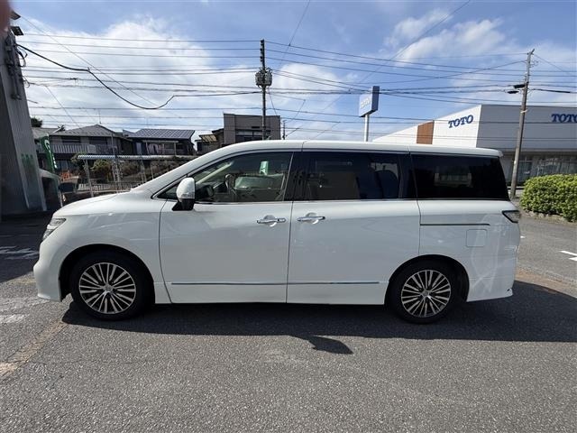 Nissan ELGRAND 2017 8307412-2