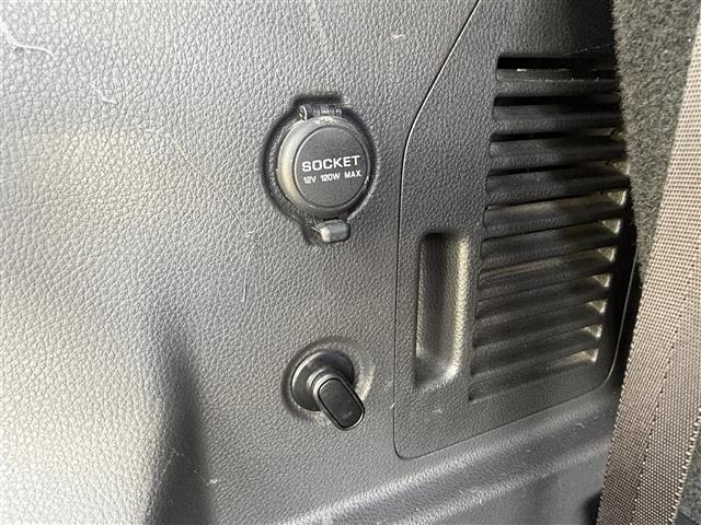 Nissan ELGRAND 2017 8307412-7