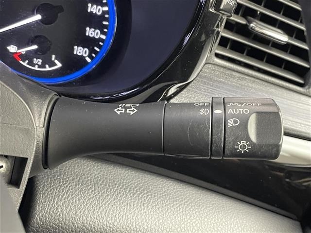 Nissan ELGRAND 2022 8307420-11