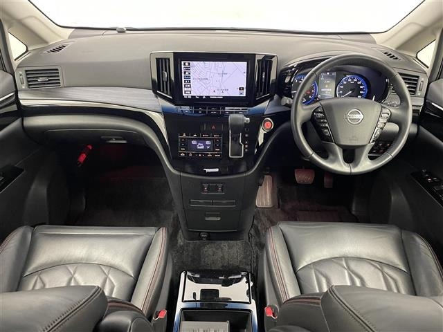 Nissan ELGRAND 2022 8307420-15