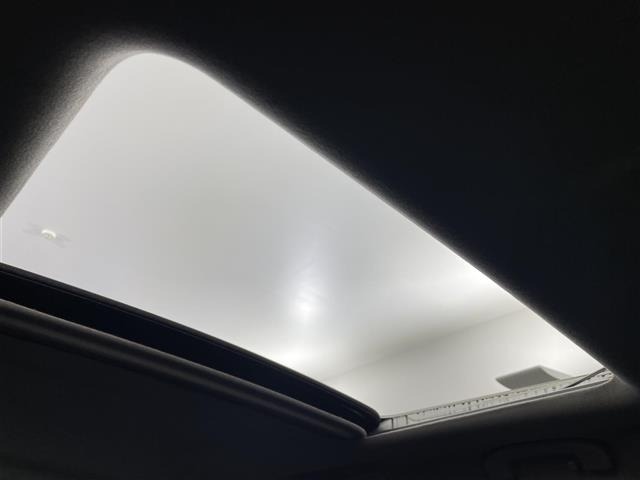 Nissan ELGRAND 2022 8307420-16